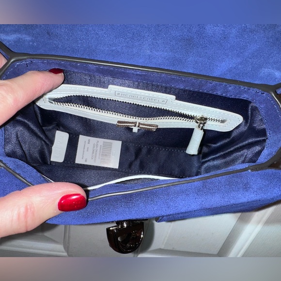 🌟 Henrí Bendel Plaza Colorblock Crossbody – Victoria Blue / Eclipse – New🌟 - Picture 6 of 15